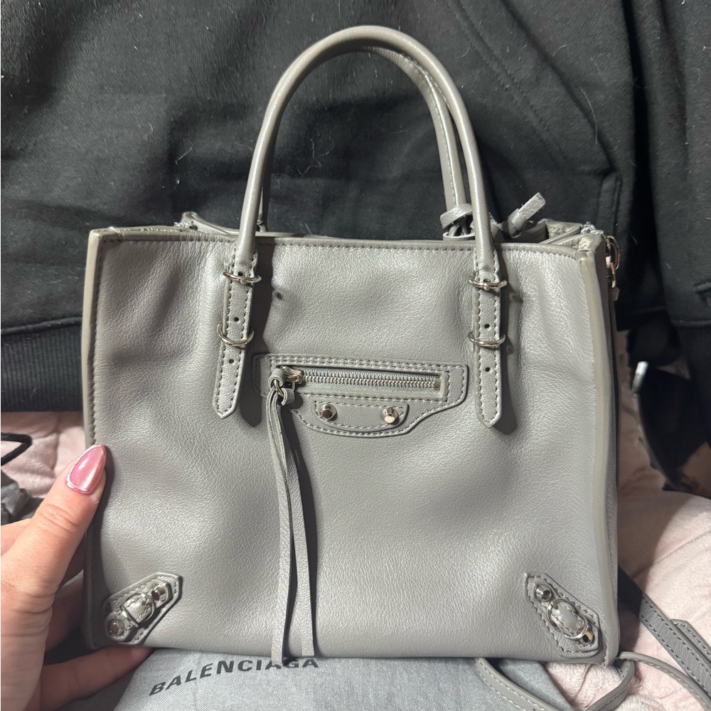 ❌SOLD❌EXCELLENT CONDITION - Balenciaga Papier Grey Leather Mini✨